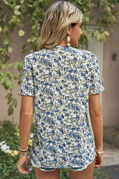 Floral V-Neck Short Sleeve T-Shirt Women's T-Shirts - Tophatter Daily Deals